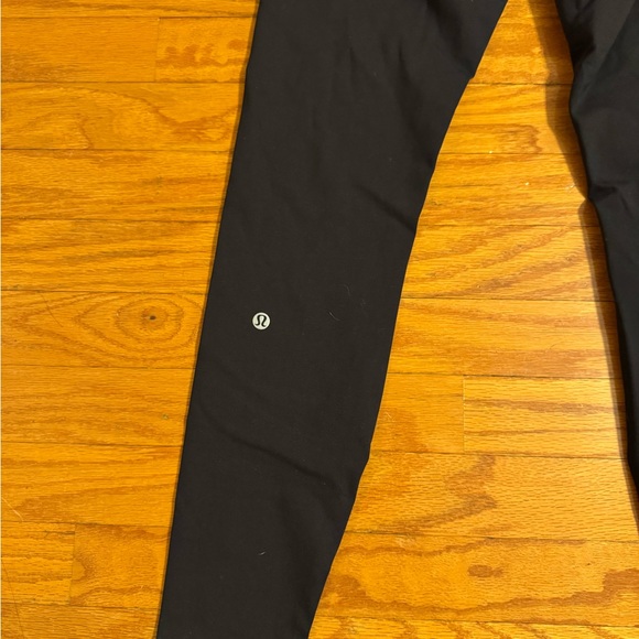 Lululemon Wunder Train High-rise Tight 28” Leggings Sz. 8 - Picture 5 of 9